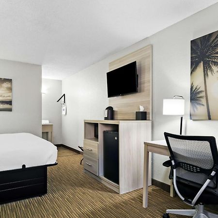 Best Western The Oasis At Joplin Exterior foto